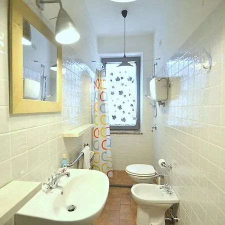 Sleeps 4 Pool Wifi 拉戈堡